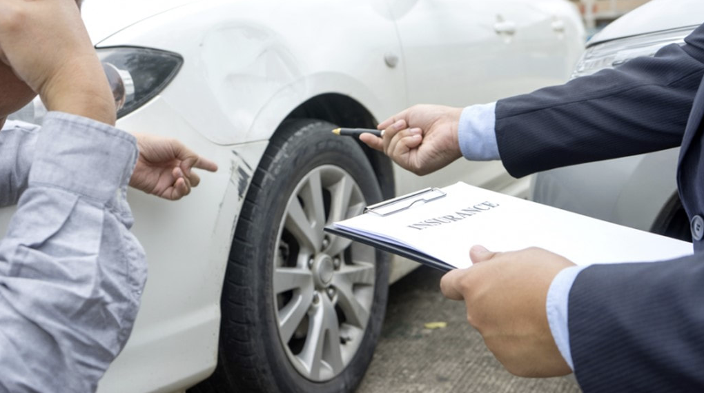 car accident lawyer situation around car
